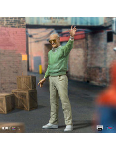 STAN LEE LEGENDARY YEARS 1/10 STATUE 2