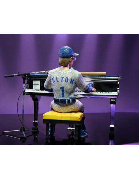 ELTON JOHN LIVE 1975 CLOTHED AF