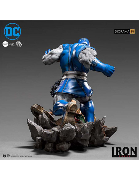 WONDER WOMAN VS DARKSEID 1/6 DIORAMA