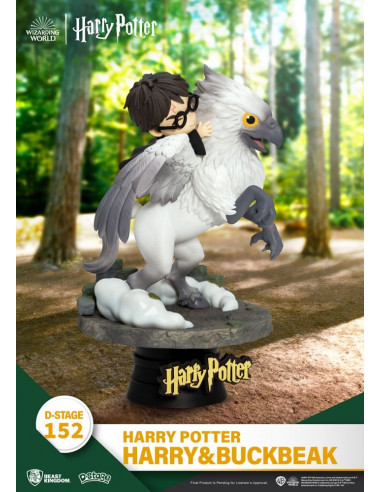 Harry Potter D-Stage PVC Diorama Harry & Buckbeak 16 cm