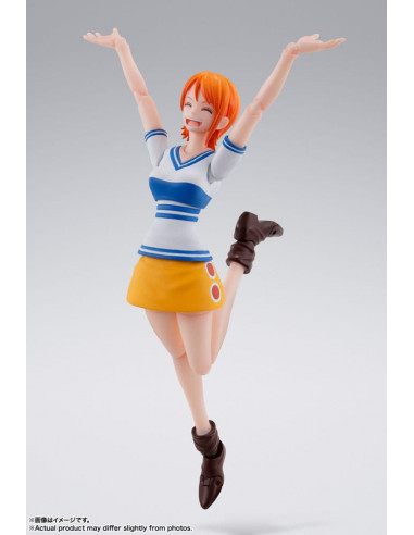One Piece S.H. Figuarts Action Figure Nami Romance Dawn 14 cm