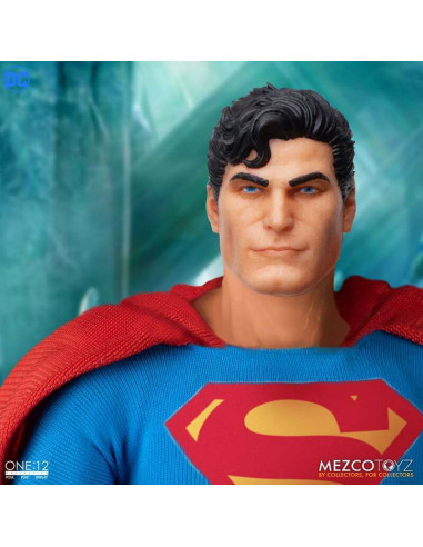 ONE:12 Collective Superman Classic Man of Steel Mtal BoxE Action Figure Mezco