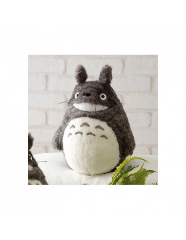 My Neighbor Totoro Plush Figure Smiling Big Totoro M 28 cm
