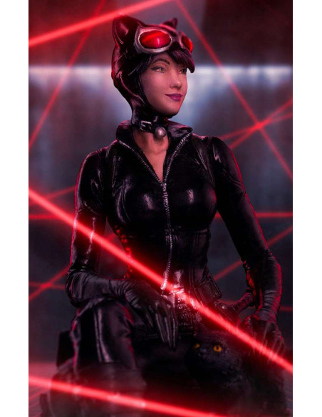 GOTHAM CITY SIRENS CATWOMAN 1/10 STATUE