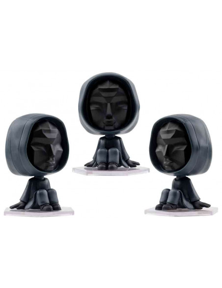SQUID GAME BOBBLE HEAD DISPLAY (12)